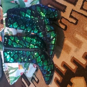 Michael Antonio 7½ heeled boots with zipper, used.